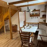 Nella Apartment *